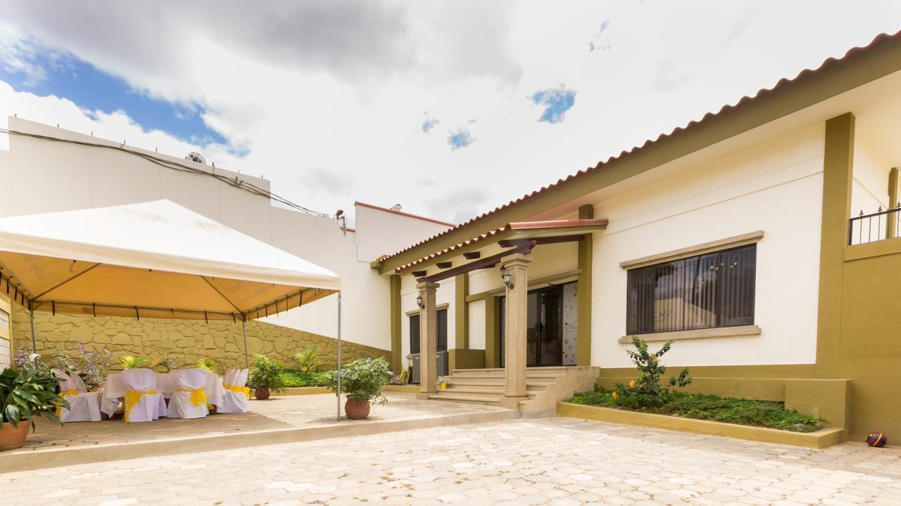 Hotel Frontera Ocotal Buitenkant foto